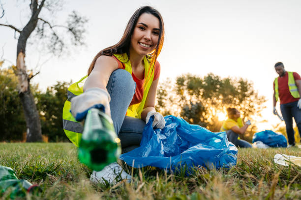 Best Yard Waste Removal  in North Royalton, OH