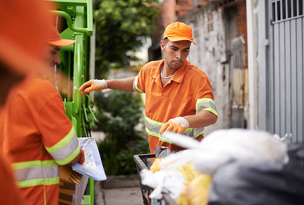 Best Yard Waste Removal  in North Royalton, OH